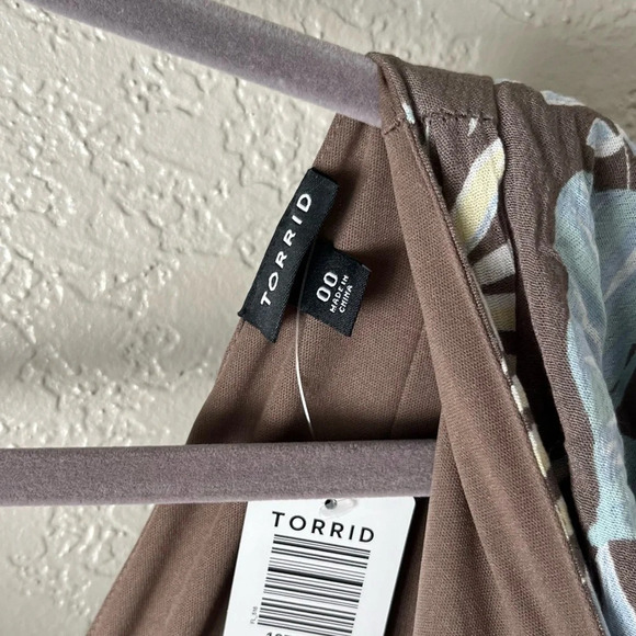 Torrid Romper Women's M L 10 00 Floral Gauze Walk Through Maxi Overlay Romper - Picture 10 of 11